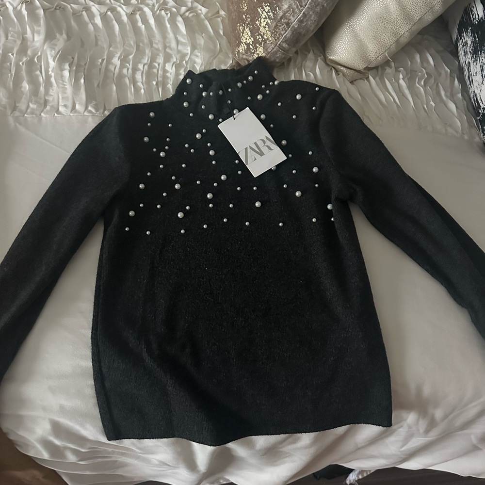 Zara Trendy Pearl Sweater
